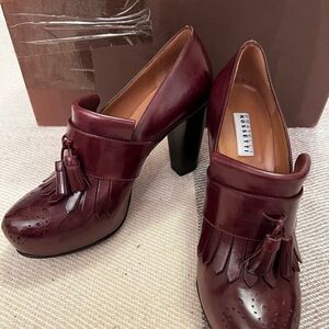 Fratelli Rossetti Maroon Leather Tassel Heels